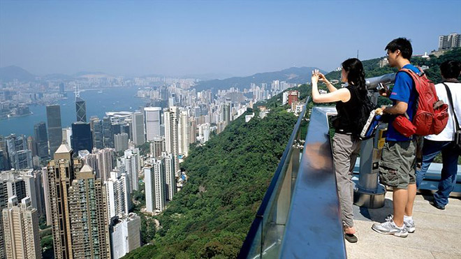  Ngắm cảnh đêm từ Victoria Peak