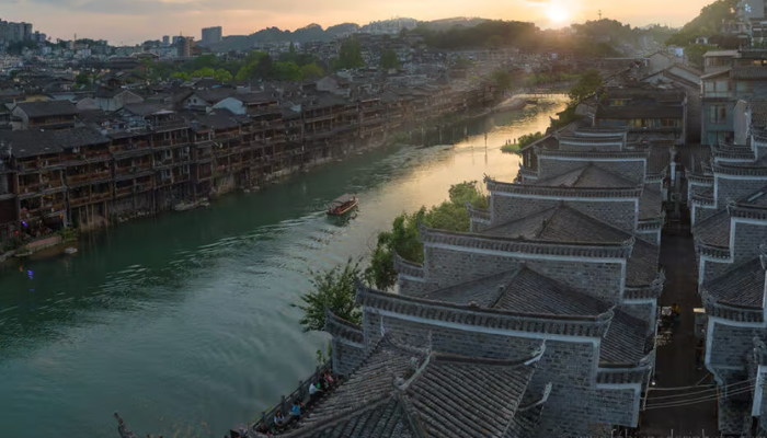 phượng hoàng cổ trấn