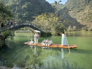 TRÀ LĨNH - TP. TỊNH TÂY - NGA TUYỀN - PHỐ CỔ CẨM TÚ - CỔ LONG ĐẠI HIỆP CỐC - HANG PÁC BÓ - THÁC BẢN GIỐC  